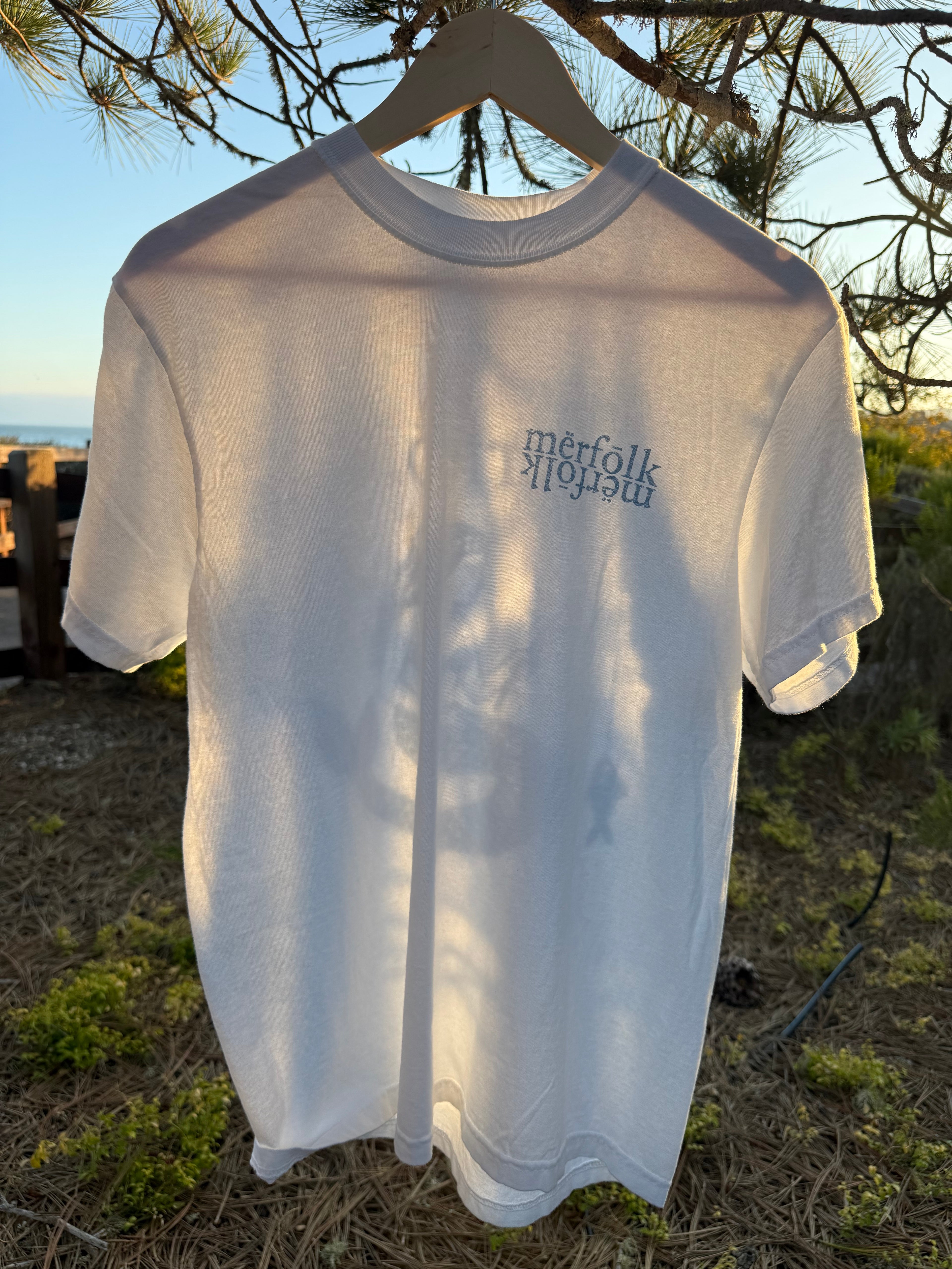 mërfōlk fishing tee- white and blue