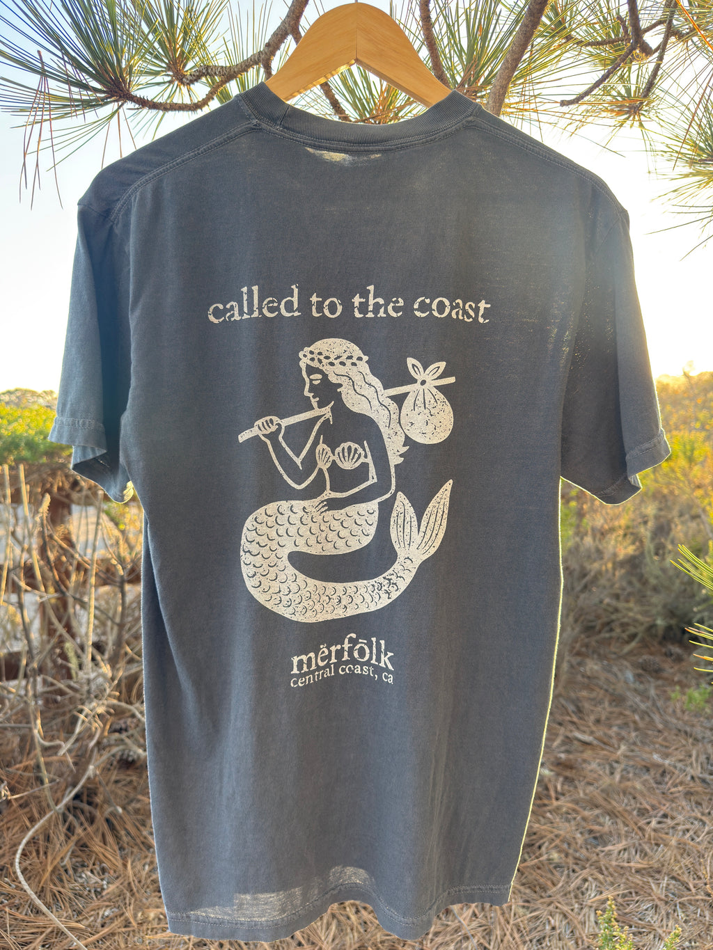 mërfolk beach bum tee- spruce green, denim blue, or black